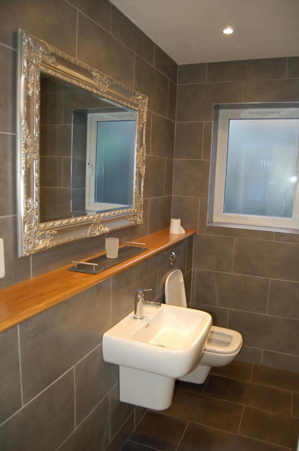 Beautiful, Modern Villa 5 Mins Walk From The Stunning Bay At Trearddur Holyhead Kültér fotó